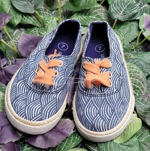 Genuine Kids by Oshkosh Toddler Girl Tailynn Low Top Lace Up Sneaker Blue Size 7